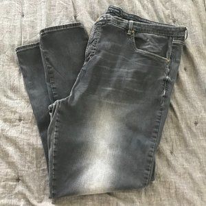 Universal Standard TALL Distressed Skinny Jeans
